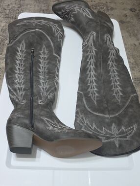 Over-the-Knee Embroidered Women's Grey Boots with Block Heel